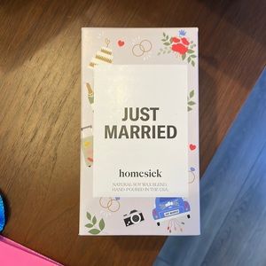 Homesick Candle: Just Married